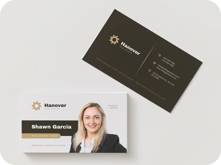 Luxury Real Estate Agent Business Card – Modern Realtor Design
